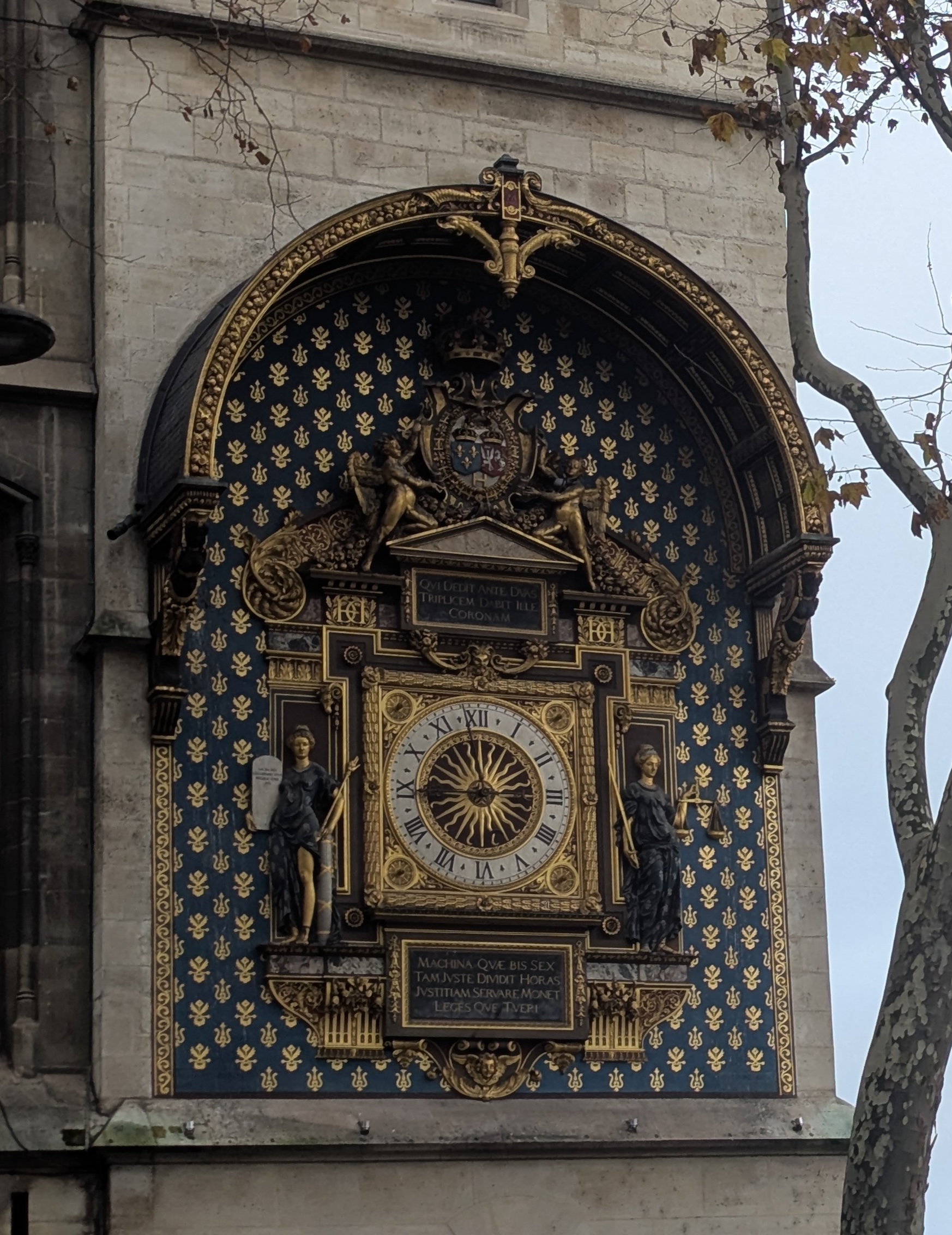 The City That Never Finishes